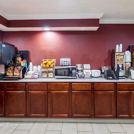 Red Roof Inn Binghamton North מראה חיצוני תמונה