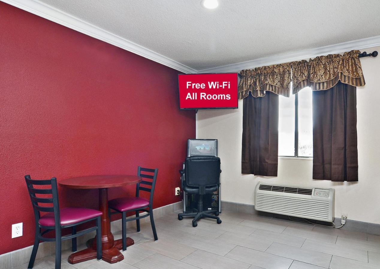 Red Roof Inn Binghamton North מראה חיצוני תמונה