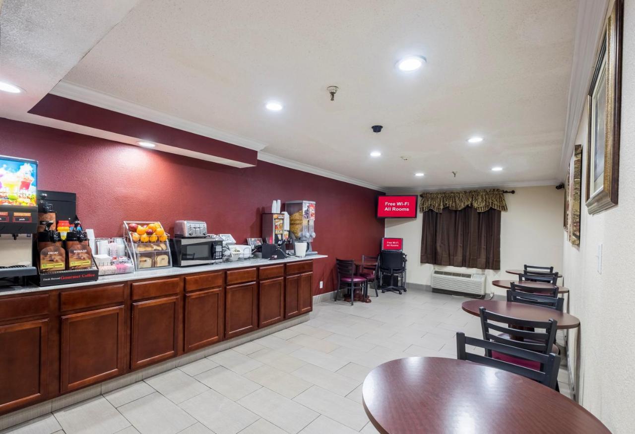 Red Roof Inn Binghamton North מראה חיצוני תמונה