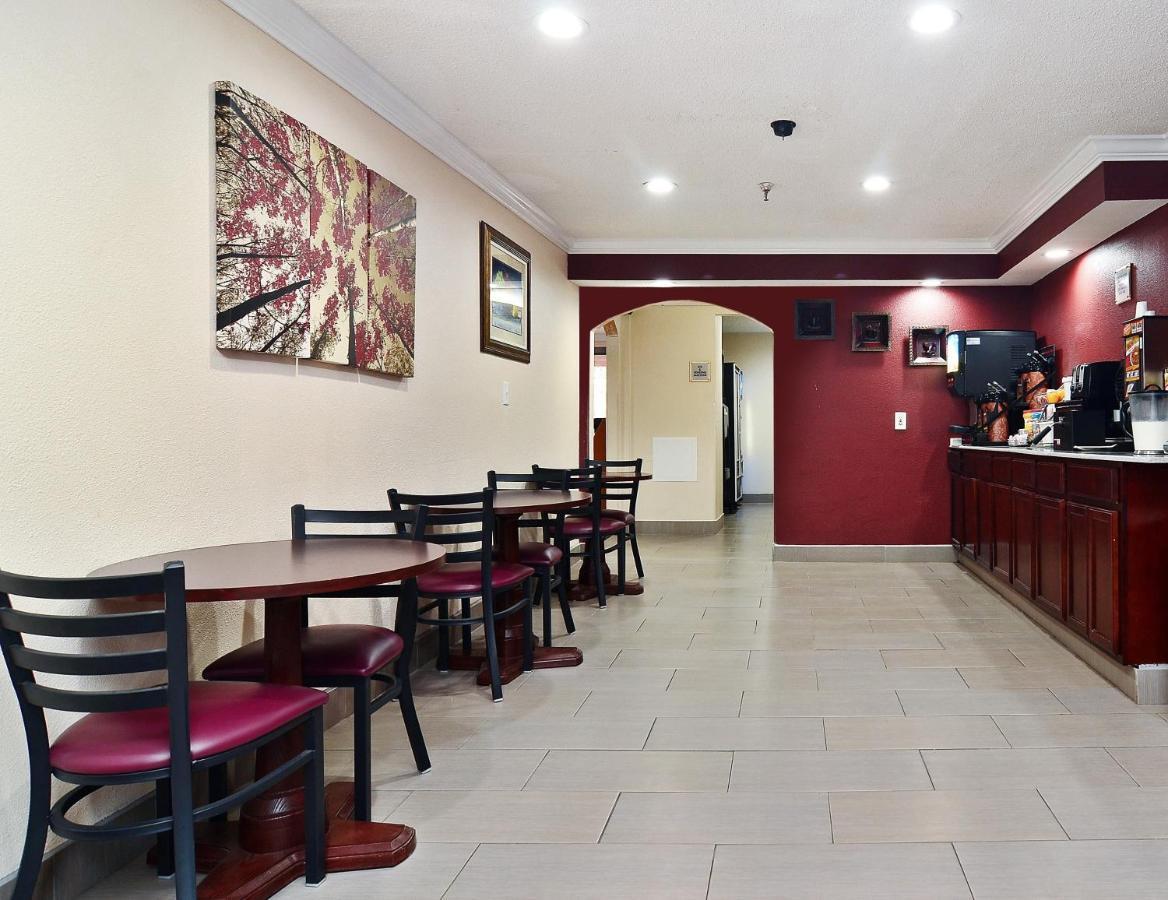 Red Roof Inn Binghamton North מראה חיצוני תמונה