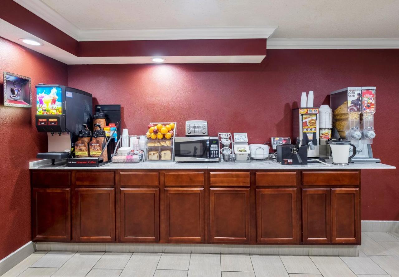 Red Roof Inn Binghamton North מראה חיצוני תמונה