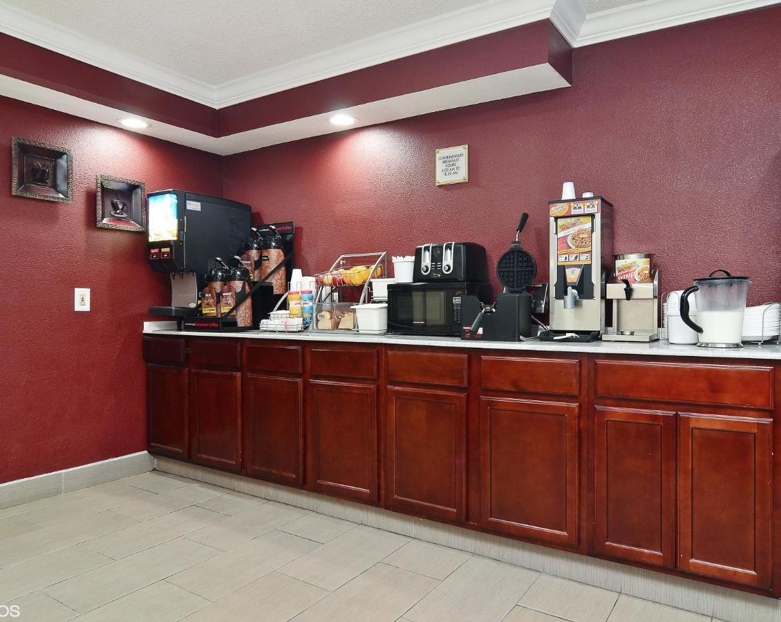 Red Roof Inn Binghamton North מראה חיצוני תמונה